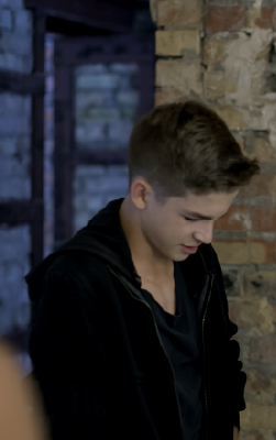 Intro-left-ondermijning